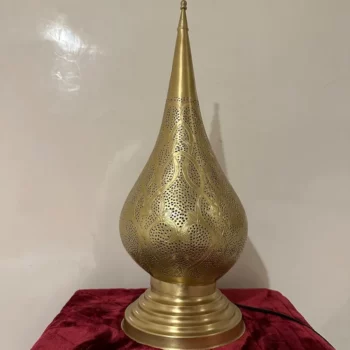 Moroccan standing Lamp – Brass with Artistic Detailing – Ideal for Elegant Spaces - Image 4