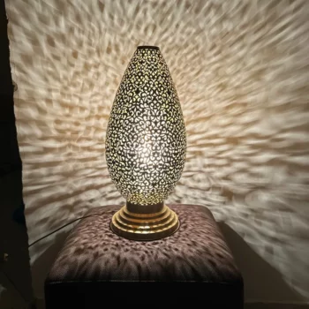 Stylish Brass standing Lamp – Moroccan Craftsmanship – Perfect for Creating Warm Ambiances - Image 8
