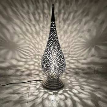 Elegant Brass Table Lamp – Handmade Moroccan Design – Perfect for Home or Office Decor - Image 3